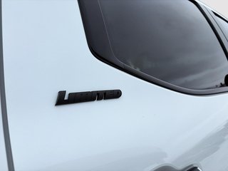 Toyota Tundra Limited Hybrid + CUIR + TOIT PANO + GPS + WOW! 2024