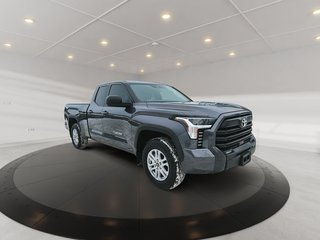 Toyota Tundra SR5 + 4 PORTES + CARPLAY + CAMERA RECUL 2024