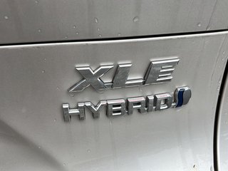 Toyota Venza HYBRIDE XLE + AWD 2021