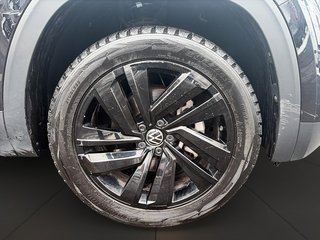 Volkswagen Atlas Cross Sport Highline + NOIR SUR NOIR + CUIR + TOIT PANO + GPS 2022