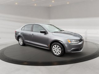 Volkswagen Jetta TRENDLINE PLUS + AIR CLIMATISÉ + SIÈGES CHAUFFANTS 2013