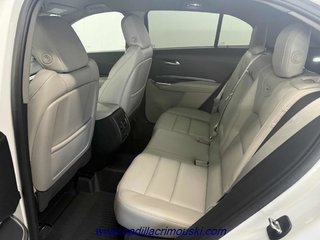 Cadillac XT4  2022 à Rimouski, Québec - 4 - w320h240px