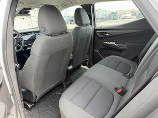 Chevrolet BOLT EUV LT REDLINE 2023 à Rimouski, Québec - 6 - w320h240px