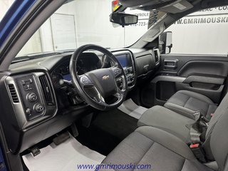 2018 Chevrolet Silverado 1500 in Rimouski, Quebec - 4 - w320h240px