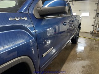 2017 GMC SIERRA 1500 in Rimouski, Quebec - 2 - w320h240px