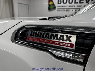 GMC SIERRA  2023 à Rimouski, Québec - 3 - w320h240px