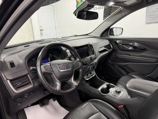 GMC Terrain AWD AT4 PNEUS HIVER INCLUS 2022 à Rimouski, Québec - 5 - w320h240px
