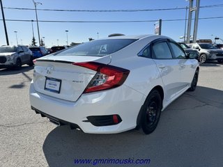 2020 Honda Civic in Rimouski, Quebec - 3 - w320h240px