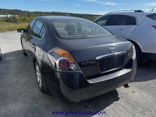 Nissan Altima  2009 à Rimouski, Québec - 2 - w320h240px