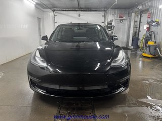Tesla MODEL 3  2022 à Rimouski, Québec - 2 - w320h240px