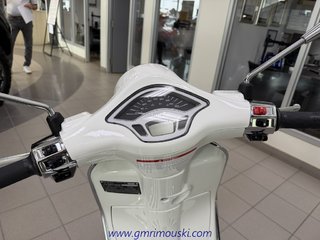 2023 Vespa PRIMA VERA in Rimouski, Quebec - 5 - w320h240px