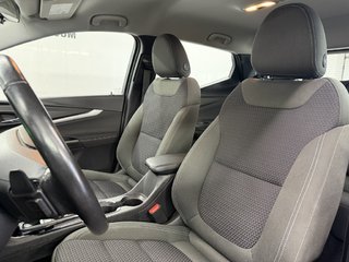 2023 Chevrolet BOLT EUV LT in Rimouski, Quebec - 6 - w320h240px