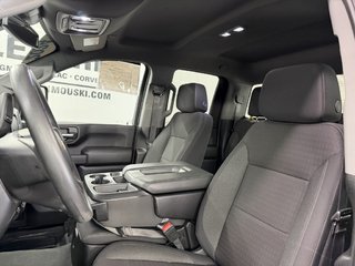 2024 Chevrolet SILVERADO 2500H CUSTOM CABINE DOUBLE BOITE 8 PIEDS in Rimouski, Quebec - 5 - w320h240px