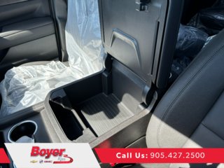 2024 Chevrolet Suburban in Pickering, Ontario - 19 - w320h240px