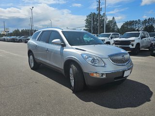 2011 Buick Enclave in Pickering, Ontario - 3 - w320h240px