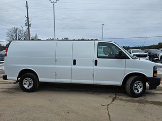 2021 Chevrolet Express Cargo Van in Pickering, Ontario - 6 - w320h240px