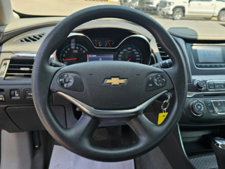 2015 Chevrolet Impala in Pickering, Ontario - 13 - w320h240px