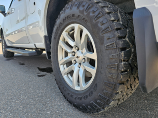 2022 Chevrolet Silverado 1500 LTD in Pickering, Ontario - 9 - w320h240px