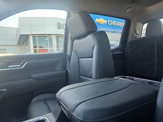 2025 Chevrolet Silverado 1500 in Pickering, Ontario - 21 - w320h240px