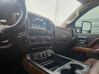 2016 Chevrolet Silverado 3500HD in Pickering, Ontario - 19 - w320h240px