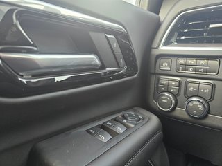 2025 Chevrolet Suburban in Pickering, Ontario - 13 - w320h240px