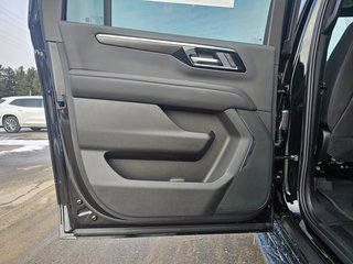 2025 Chevrolet Suburban in Pickering, Ontario - 30 - w320h240px