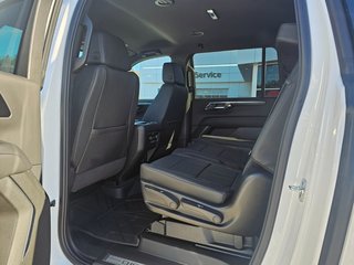 2025 Chevrolet Suburban in Pickering, Ontario - 31 - w320h240px