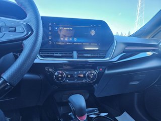 2025 Chevrolet Trax in Pickering, Ontario - 18 - w320h240px