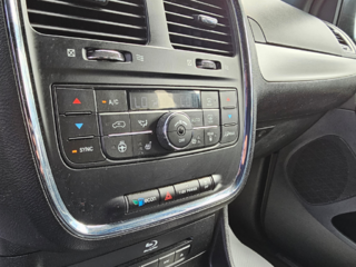 2015 Dodge Grand Caravan in Pickering, Ontario - 20 - w320h240px