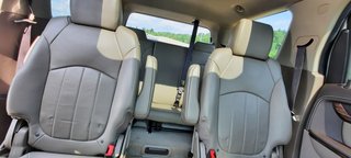 2016 GMC Acadia in Pickering, Ontario - 37 - w320h240px