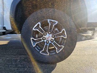 2024 GMC Canyon in Pickering, Ontario - 9 - w320h240px