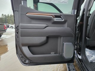 2025 GMC Sierra 1500 in Pickering, Ontario - 33 - w320h240px