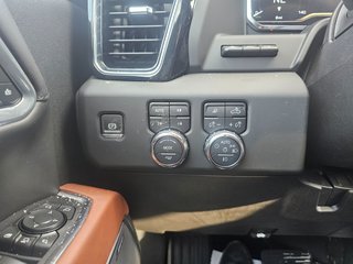 2025 GMC Sierra 3500 HD in Pickering, Ontario - 16 - w320h240px