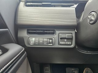 2025 GMC Sierra EV in Pickering, Ontario - 12 - w320h240px