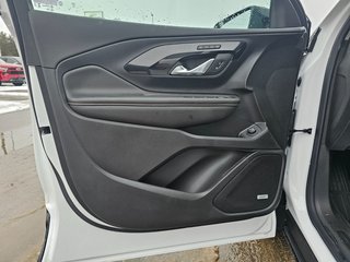 2024 GMC Terrain in Pickering, Ontario - 38 - w320h240px