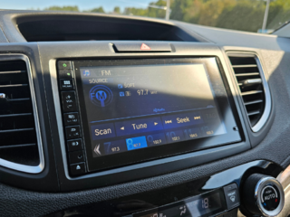 2015 Honda CR-V in Pickering, Ontario - 18 - w320h240px