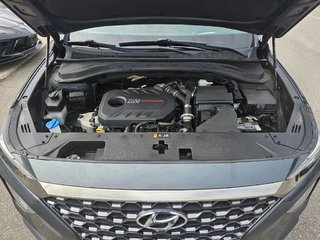 2020 Hyundai Santa Fe in Pickering, Ontario - 11 - w320h240px