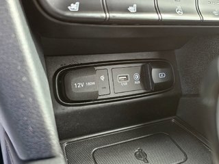 2020 Hyundai Santa Fe in Pickering, Ontario - 23 - w320h240px