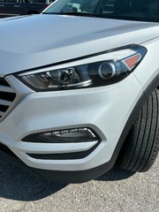 2017 Hyundai TUCSON LIMITED in Lindsay, Ontario - 3 - w320h240px