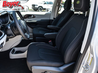 2024 Chrysler Grand Caravan in Pickering, Ontario - 11 - w320h240px