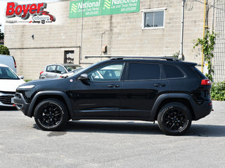 2016 Jeep Cherokee in Pickering, Ontario - 5 - w320h240px