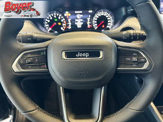 2025 Jeep Compass in Pickering, Ontario - 14 - w320h240px