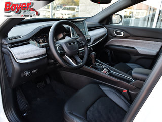 2025 Jeep Compass in Pickering, Ontario - 12 - w320h240px