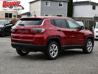 2025 Jeep Compass in Pickering, Ontario - 8 - w320h240px