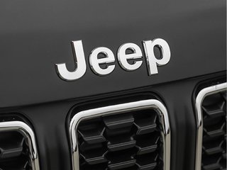 2025 Jeep Compass in Pickering, Ontario - 9 - w320h240px