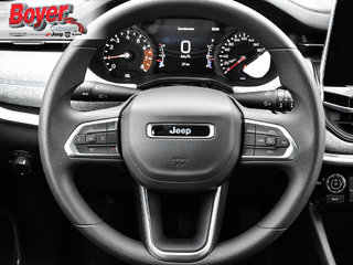 2025 Jeep Compass in Pickering, Ontario - 17 - w320h240px