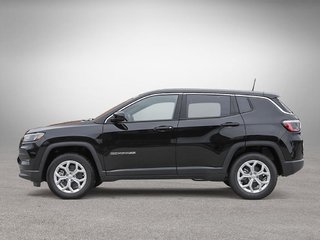 2025 Jeep Compass in Pickering, Ontario - 3 - w320h240px