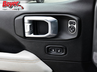 2022 Jeep Gladiator in Pickering, Ontario - 11 - w320h240px