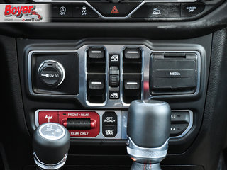 2023 Jeep Gladiator in Pickering, Ontario - 21 - w320h240px