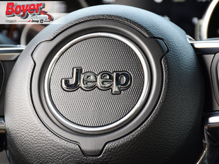 2023 Jeep Gladiator in Pickering, Ontario - 25 - w320h240px